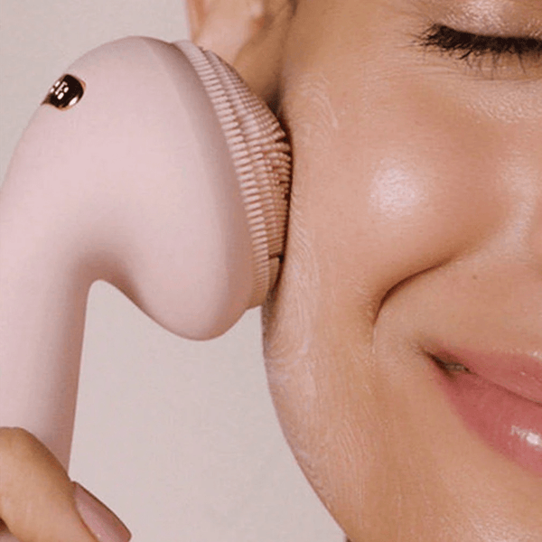 Flawless Cleanse Silicone Scrubber